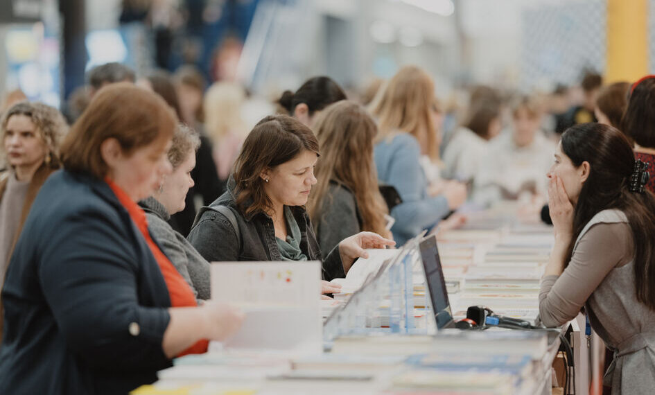 Vilniaus knygų mugė smogia kultūros maratonu: šimtai renginių per 4 dienas, nespėsi visko pamatyti