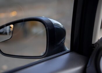 Visą gyvenimą neteisingai reguliavai veidrodėlius: naujas triukas panaikins „mirusias zonas“ ir gelbsti gyvybes