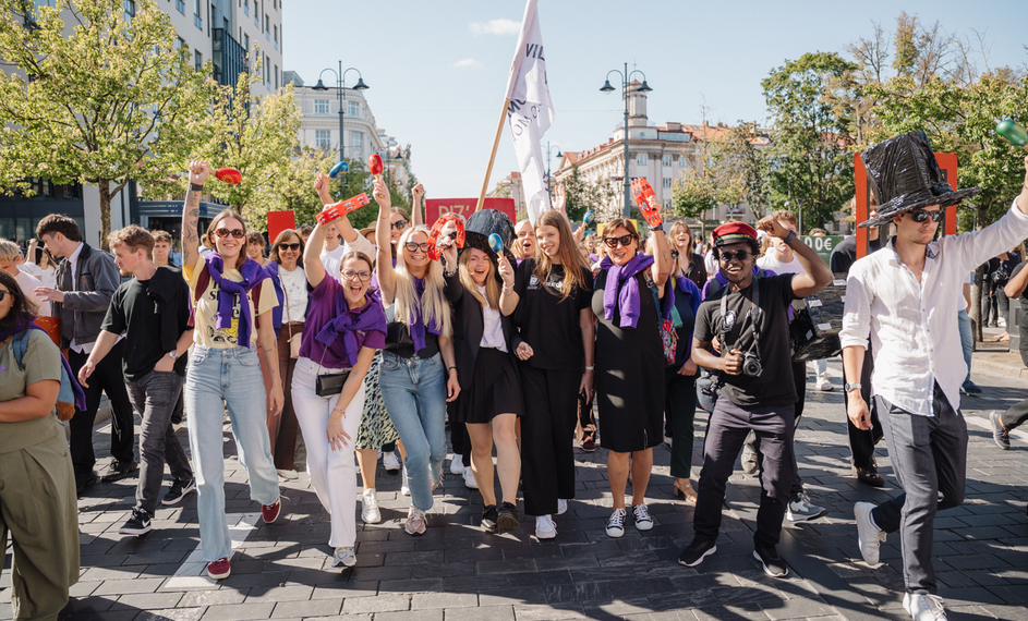 VU Verslo mokykla įsiveržia į pasaulio elitą: pelno AMBA akreditaciją, skiriamą tik 2% mokyklų