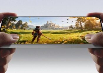 Xiaomi pristatė pigų vidurinės klasės telefoną su rekordine 9000 mAh baterija – įkroviklio gali nereikėti dienomis