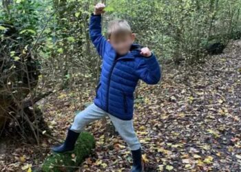 Mirtinas „hromingo“ trendas: 11-mečio gyvybę Londone nusinešė paprastas dezodorantas