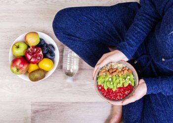 11 užkandžių, kurie stebuklingai numalšina alkį ir tirpdo kilogramus greičiau nei dieta