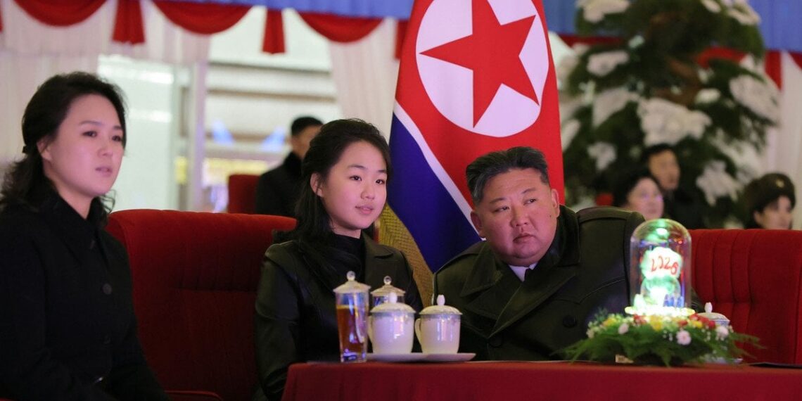 Kim Jong Uno dukra atsidūrė branduolinės programos centre: pasaulis reaguoja