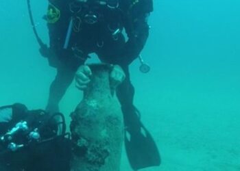 1600 metų paslaptis atskleista: jūros dugne – romėnų laivas