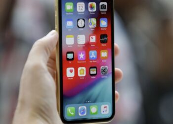 Kibernetinio saugumo specialistai įspėja: nauja „iPhone“ kalendoriaus schema gali išvilioti pinigus ir duomenis