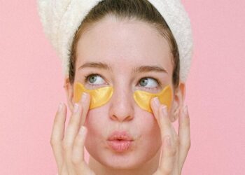 5 minučių japoniškas triukas: veido paburkimas dings akimirksniu