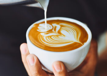6 kardiologų patarimai: kaip gerti kavą, jei kamuoja padidėjęs kraujospūdis