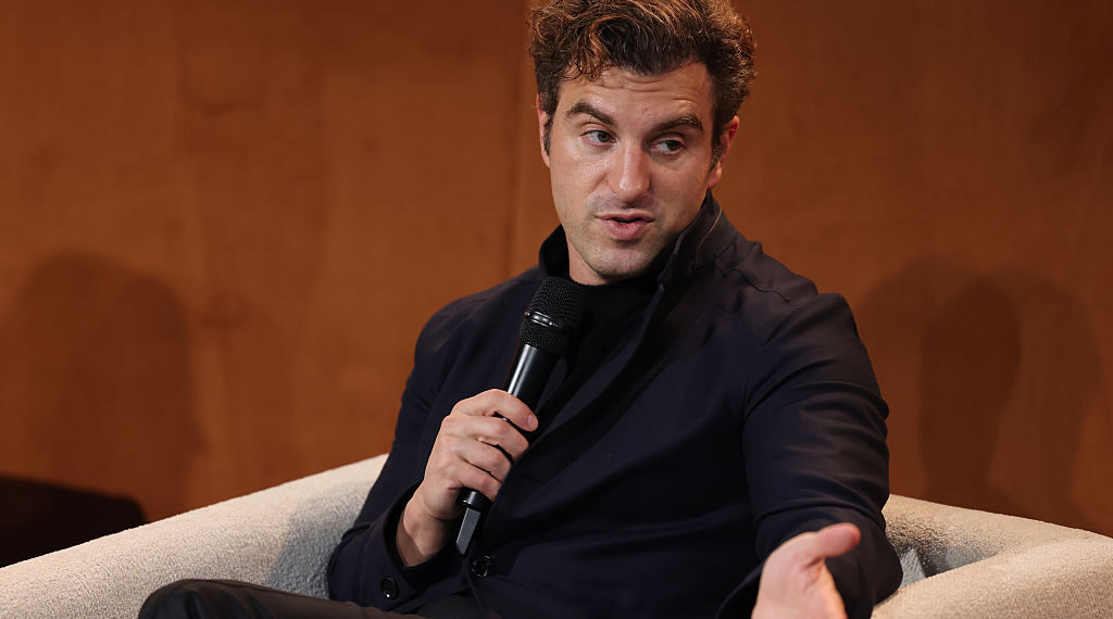 „Airbnb“ pristato dirbtinio intelekto paiešką: siūlys būstus ir padės spręsti problemas