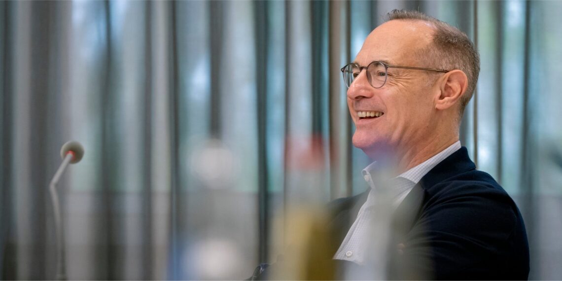 Rekordinis pelnas ir santūrūs dividendai: ką tai reiškia „Allianz“ akcininkams?