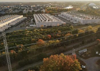 „Amazon“ pristatė rekordinę metų pabaigą: pardavimai šoktelėjo, bet pelnas nuvylė investuotojus