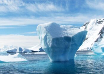 Antarktidoje užfiksuotas paslaptingas vaizdas: milžiniška „akis“ sukėlė mokslininkų diskusijas