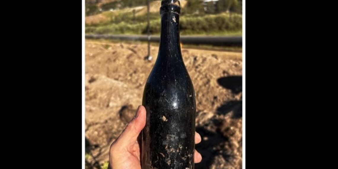 Kalnuose rastas 150 metų senumo alkoholis: archeologai ryžosi paragauti