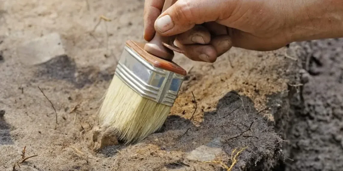 Archeologų atradimas pribloškė mokslininkus: ar raštas egzistavo jau prieš 40 tūkst. metų?