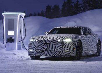 Ekstremalios sąlygos Arktyje: elektrinis „Jaguar“ GT beveik peržengė galimybių ribas