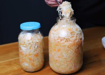 Vienas slaptas ingredientas raugintiems kopūstams: išliks traškūs net iki pavasario