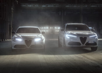 Elektromobilių bumas baigėsi? Rinka rodo netikėtus signalus