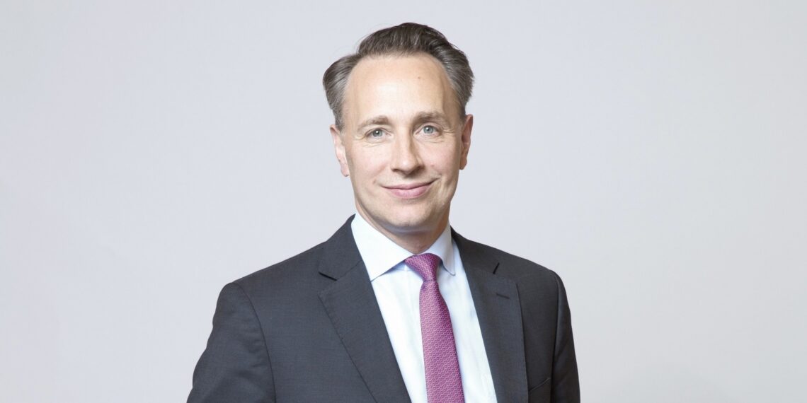 AXA akcininkams – aukso metai: dividendai ir pelnas auga, bet ekspertai įspėja