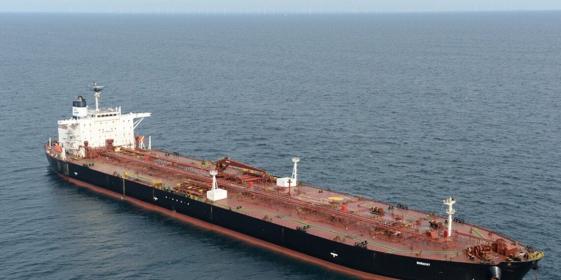 JK ruošia atsaką Kremliaus „tamsiajam laivynui“ – prasideda masinis Rusijos tankerių puolimas