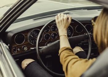 Lenkijoje sustabdyta beveik 200 km/val. lėkusi ukrainietė