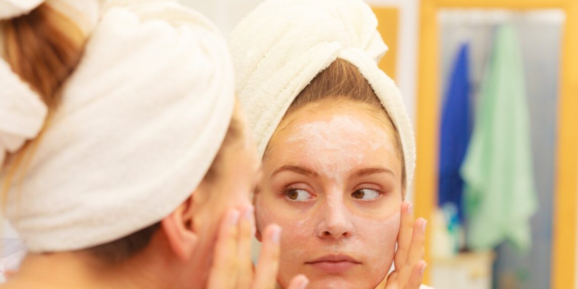 Dermatologė atskleidė: 3 paprasti būdai, kurie gali padėti sausai ir jautriai odai