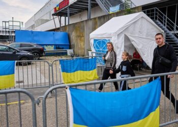 Londono sprendimas nustebino: naujos sąlygos ukrainiečiams Jungtinėje Karalystėje