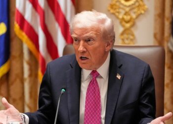 Dingo 90 FTB bylų dėl Epsteino: kas nutiko svarbiems dokumentams?