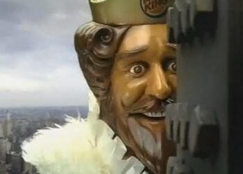 „Burger King“ įveda DI kontrolę: darbuotojų šypsenas vertins algoritmai