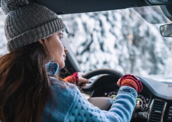 Ekspertai sunerimę: Z karta vis dažniau bijo vairuoti ir atsisako galimybių