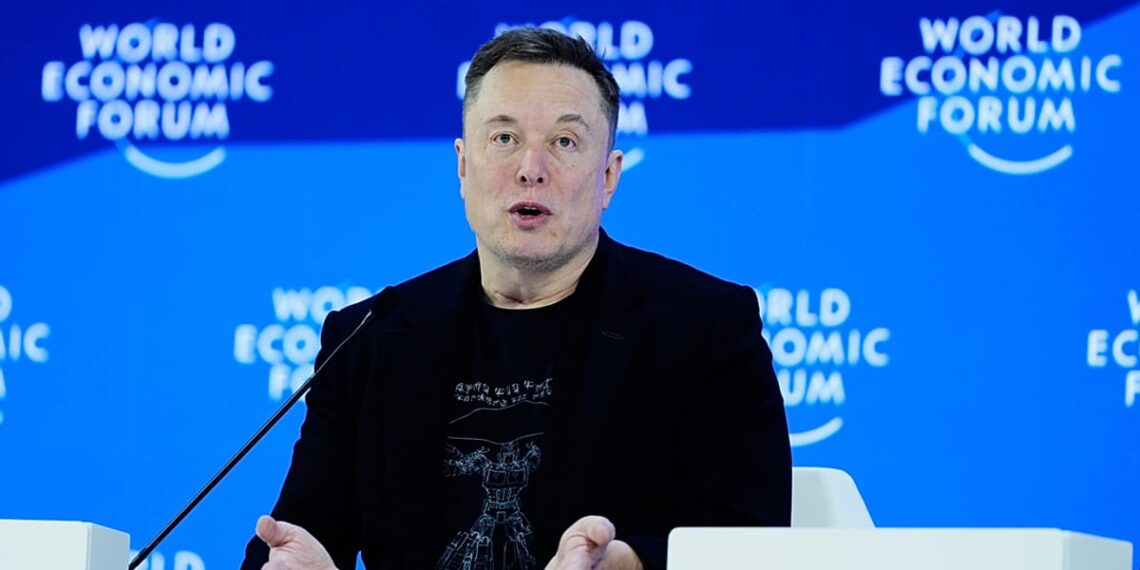 Elono Musko šokas: svarstomas milžiniškas „SpaceX“, „Tesla“ ir xAI sujungimas į vieną supergigantą