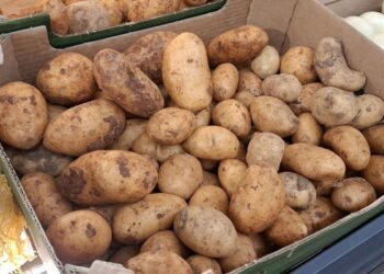 Garsenybė atskleidė galimą bulvių apgaulę parduotuvėse – pirkėjai vis dar suklaidinami