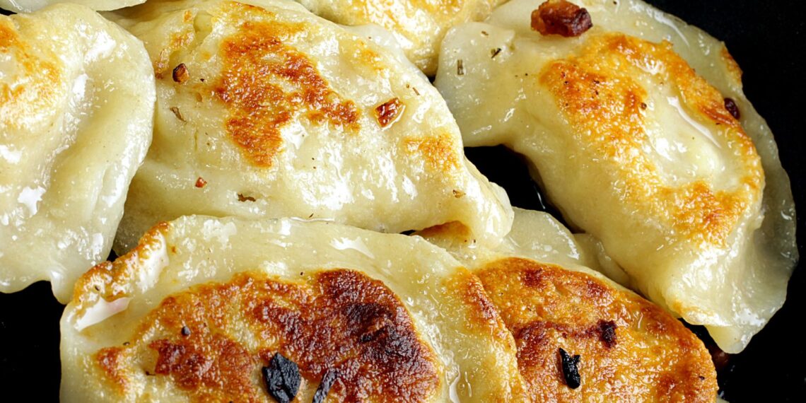 Garsus šefas atskleidė paslaptį: koks riebalas koldūnus paverčia auksiniais ir traškiais