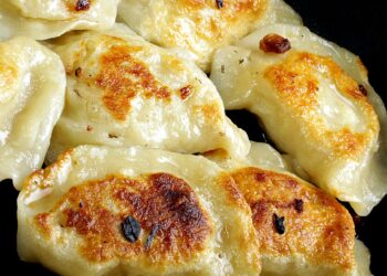 Garsus šefas atskleidė paslaptį: koks riebalas koldūnus paverčia auksiniais ir traškiais