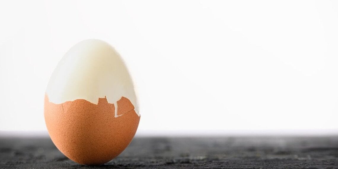 Kiek laiko galima laikyti virtus kiaušinius? Viena klaida gali baigtis apsinuodijimu