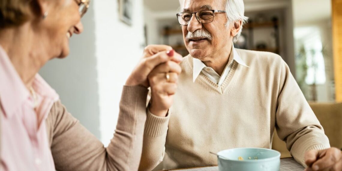 Gydytojai atkreipė dėmesį: ši košė gali būti naudinga ilgaamžiškumui