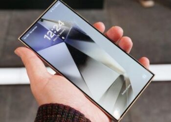 Į viešumą išlindo oficialūs Samsung Galaxy S26 vaizdai ir visos slaptos telefono savybės