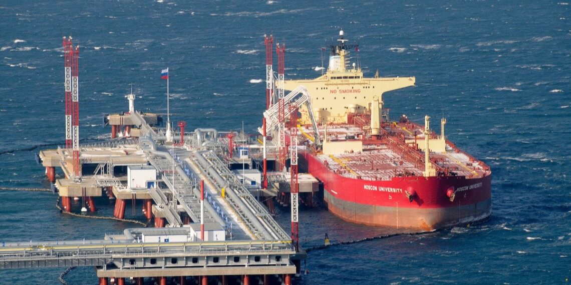 Indija nusisuka nuo Rusijos? Po Maduro sulaikymo – posūkis link Venesuelos naftos