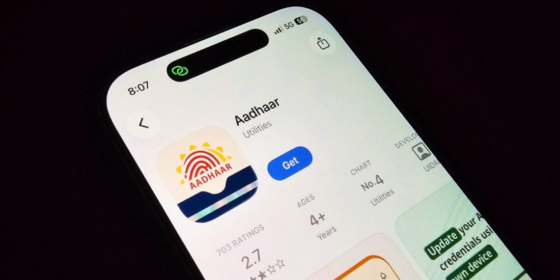 Indija stiprina „Aadhaar“ sistemą – ekspertai įspėja apie saugumo spragas