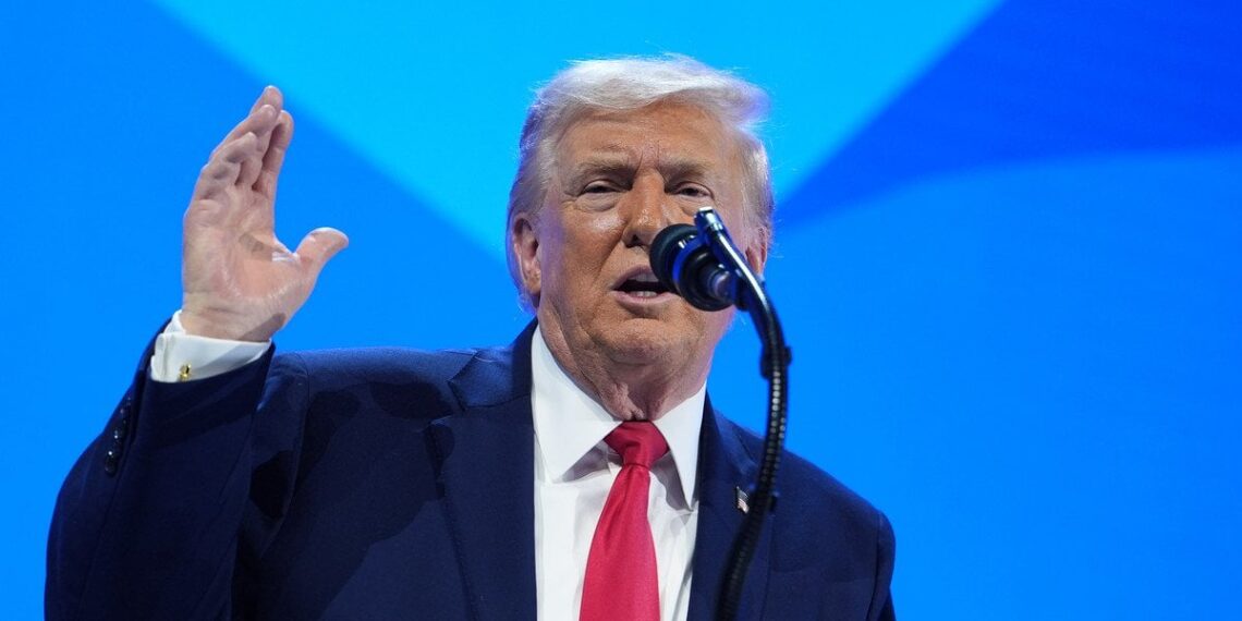 Kalifornijos gubernatorius: D. Trumpas griauna pokarinę pasaulio tvarką