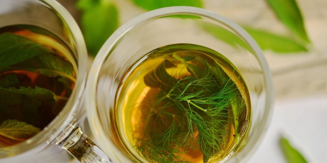 Karališka prieskoninės arbatos bomba: gerina virškinimą, ramina nervus ir stabilizuoja cukraus lygį