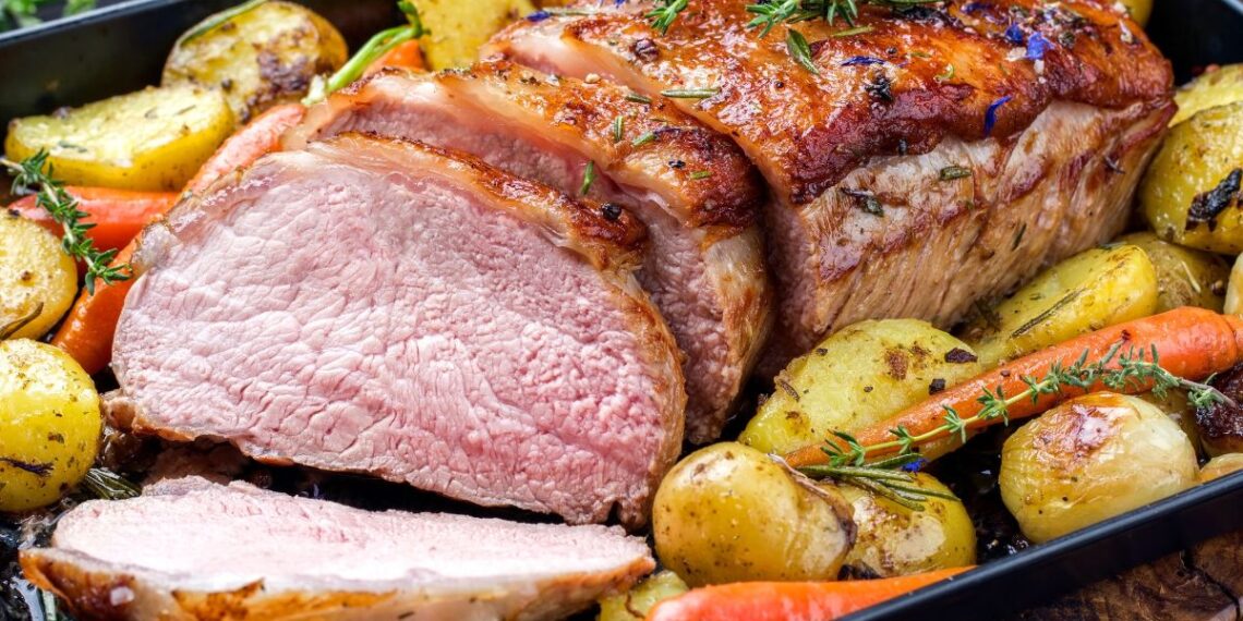Kepta mėsa subyra vos palietus peiliu? Šią klaidą daro beveik visi