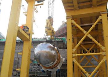 Kinija plečia branduolinę energetiką: pradėtas statyti galingas naujas reaktorius