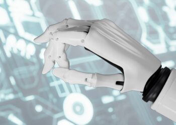 Kinų startuolis kuria robotams „žmogiškas“ rankas: ar jie netrukus pakeis žmones darbuose?