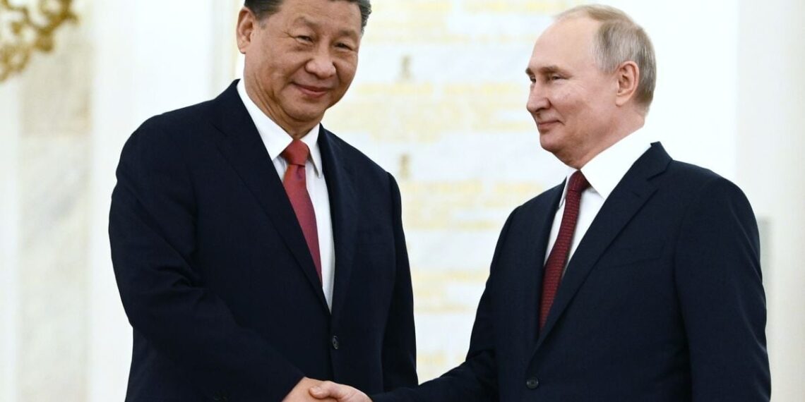 Ar Kremlius bejėgis be Pekino? Atskleista, kaip Kinija tyliai palaiko Putiną ir jo karą