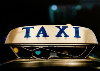 Kremlius leidžia buvusiems taksistams rengti išpuolius Europoje: atskleista kriminalinė diversijų schema