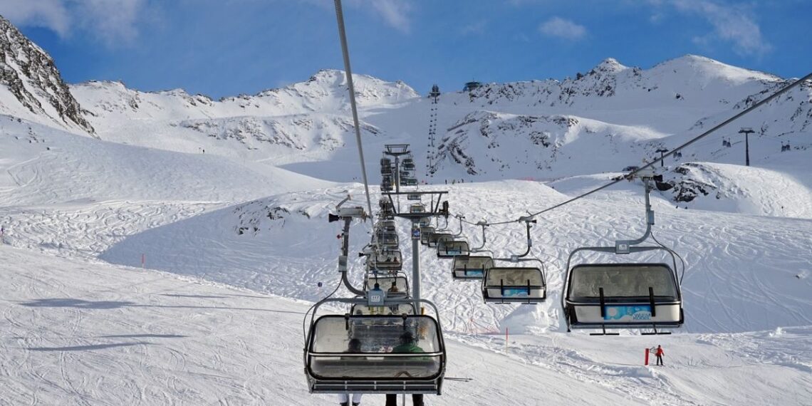 Kruvina drama Kalifornijoje: liūdnai pagarsėjusi trasa vėl pasiglemžė gyvybę turistų akivaizdoje