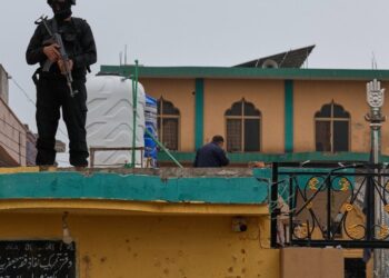 Kruvinas išpuolis Islamabade: mirtinas sprogimas šiitų mečetėje, kaltinami Afganistanas ir Indija