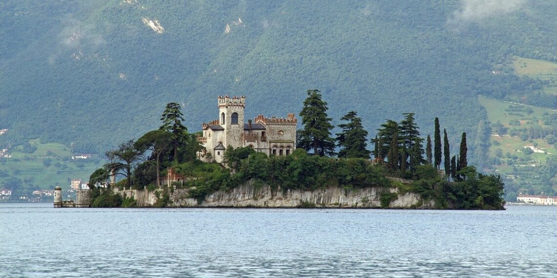 Svajonių pasiūlymas: laimėk savo salą Švedijoje su apmokėtu skrydžiu ir namais