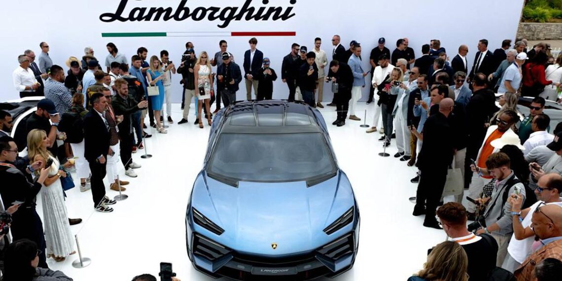 „Lamborghini“ atsisako elektrinio superautomobilio: štai kas iš tiesų vyksta rinkoje