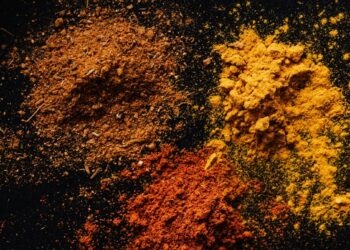 Lenkai pamėgo šį pusryčių derinį: 5 prieskoniai, padedantys lengviau atsikratyti kilogramų