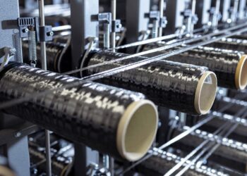 Mokslinis laimėjimas Lenkijoje: lankstūs anglies pluoštai atveria naujas galimybes